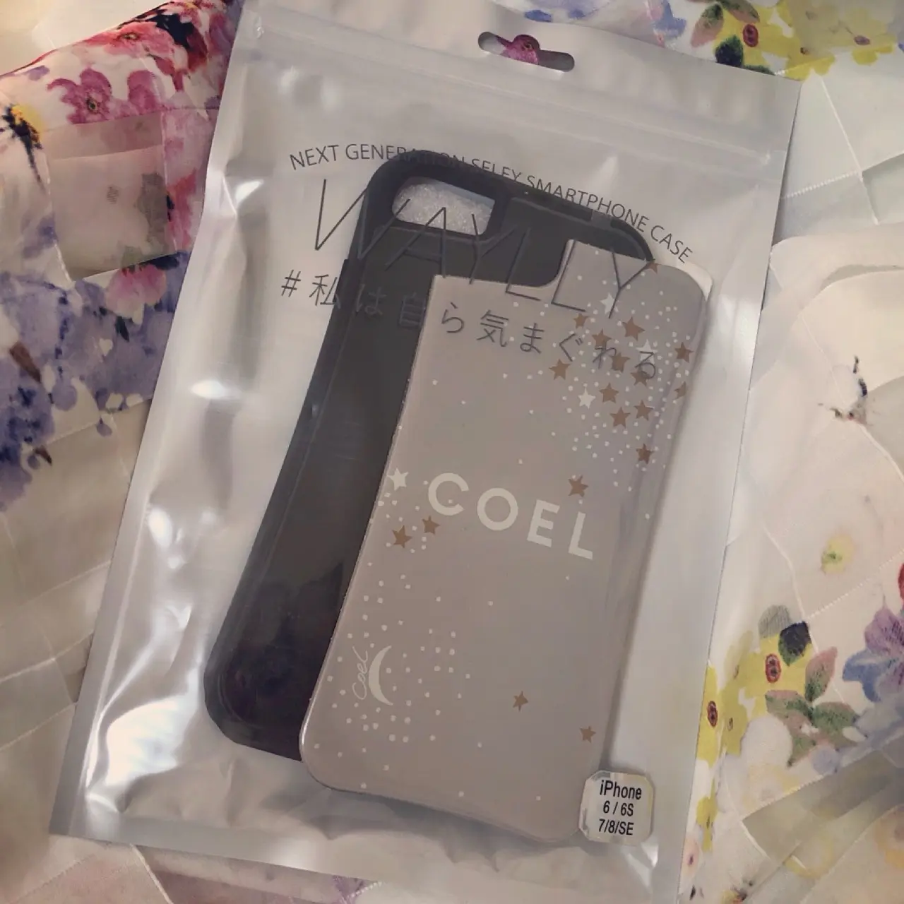 <iPhoneケース>壁にくっつく!セルフィーにもオススメのCOEL×WAYLLYスマホケース♡_3