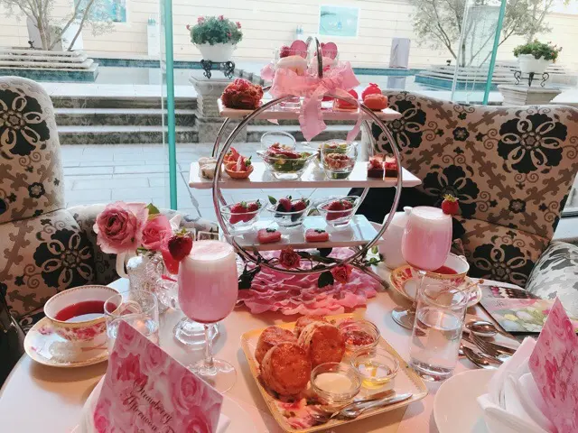 【ラ・スイート神戸ハーバーランド】ストロベリーアフタヌーンティーの苺と薔薇のコラボが可愛すぎる♡♡_11
