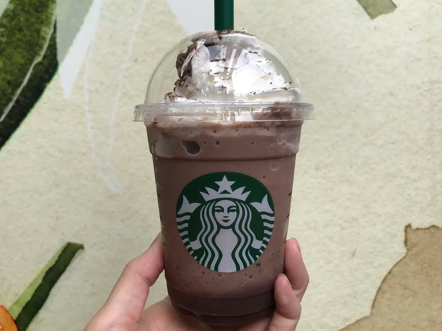 スタバのチョコレート ティー ケーキ フラペチーノ
