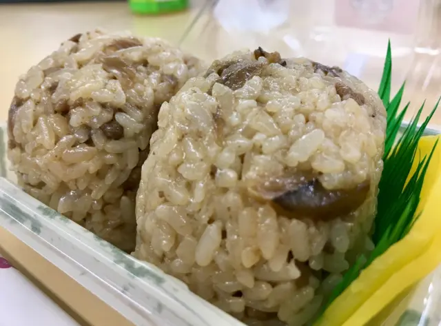 【日本橋】日本橋洗いにきたからこそ食べられた!ロケ弁でも大人気の感動おにぎり。_9