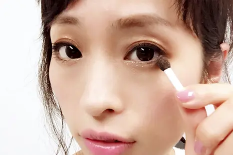 目元がぐんとおしゃれに! 岡本静香ちゃんが大絶賛する「新作アイパレット」とは?_1