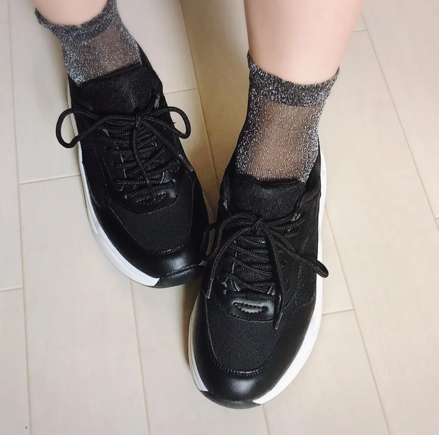 【GU ¥990】最強コスパ( ´ ▽ ` )!トレンド×定番ブラックカラーで万能なダッドスニーカー_3