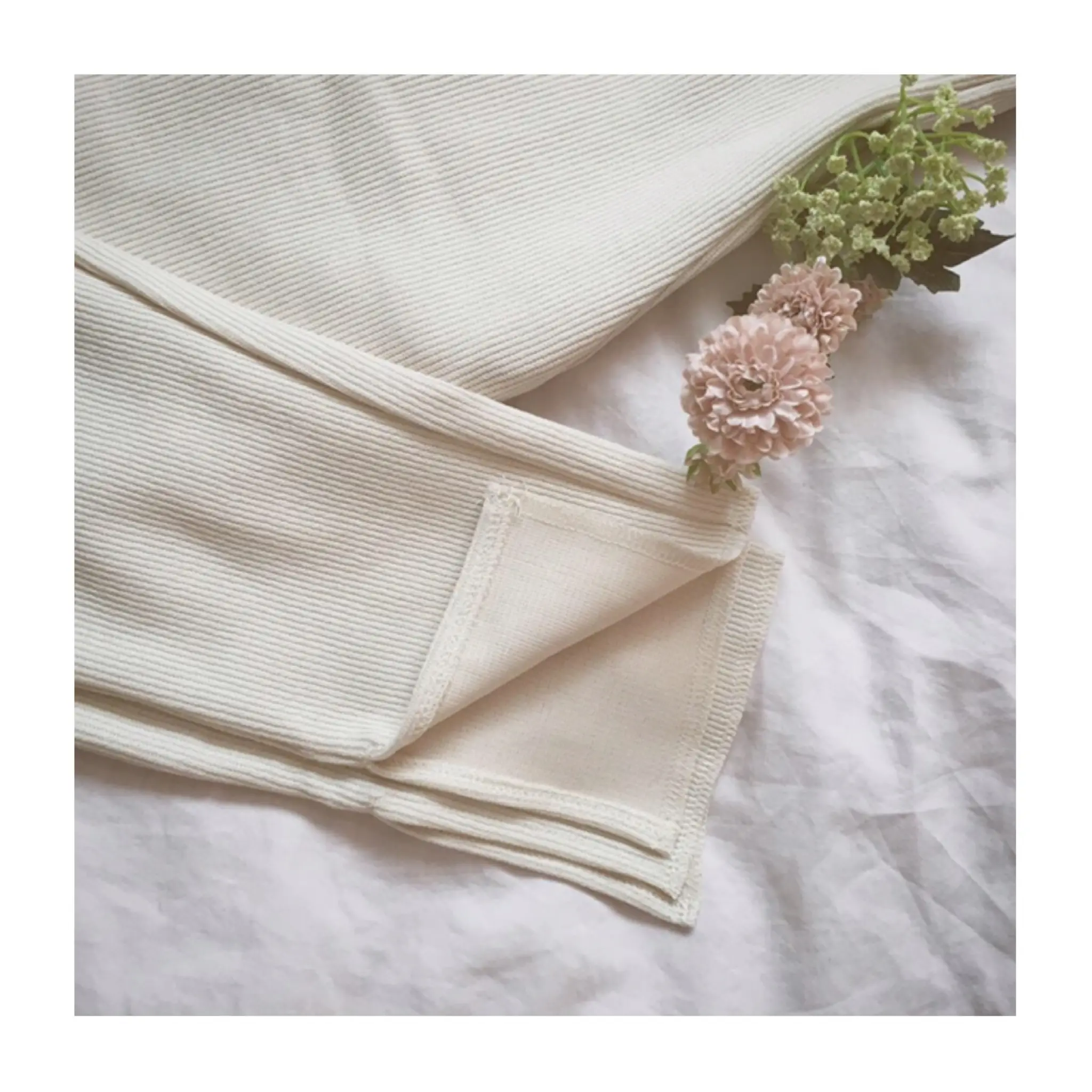 大人気アイテムが《待望の再入荷❤️》買うなら今!【GU】リブスリットレギンスパンツ¥1,490+税☻_2