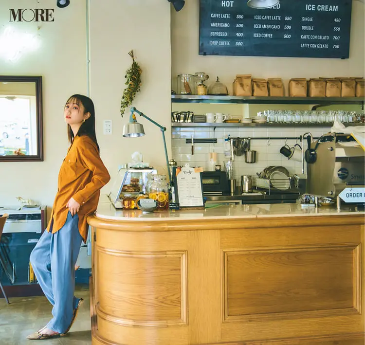 透けるトップスのコーデ特集 - シースルーのシャツ・ブラウスのおしゃれなコーディネートまとめ_24