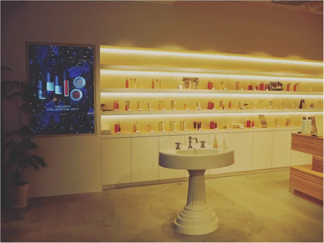【自由が丘/CAFE】お洒落な街を堪能!1軒目はスキンケア商品も手掛ける『shiro』カフェへ★お相手はMOREハピ部のあのお2人...❤︎_3