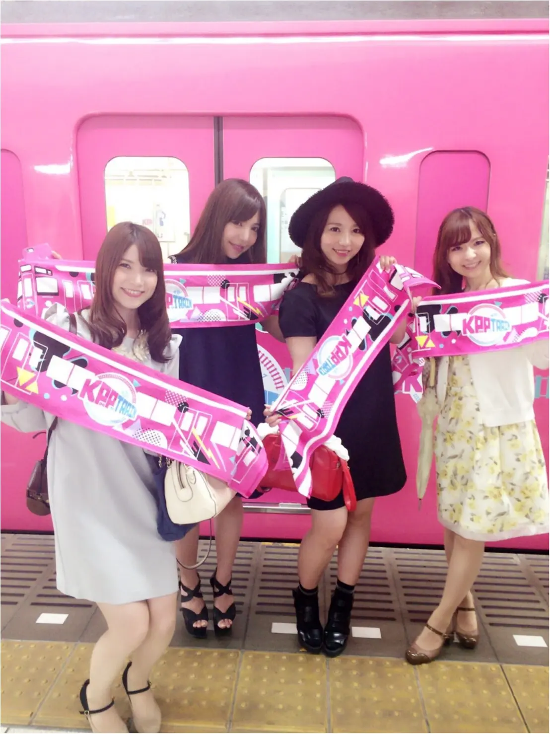 ♡きゃりーぱみゅぱみゅさんが車掌さんに♡_1