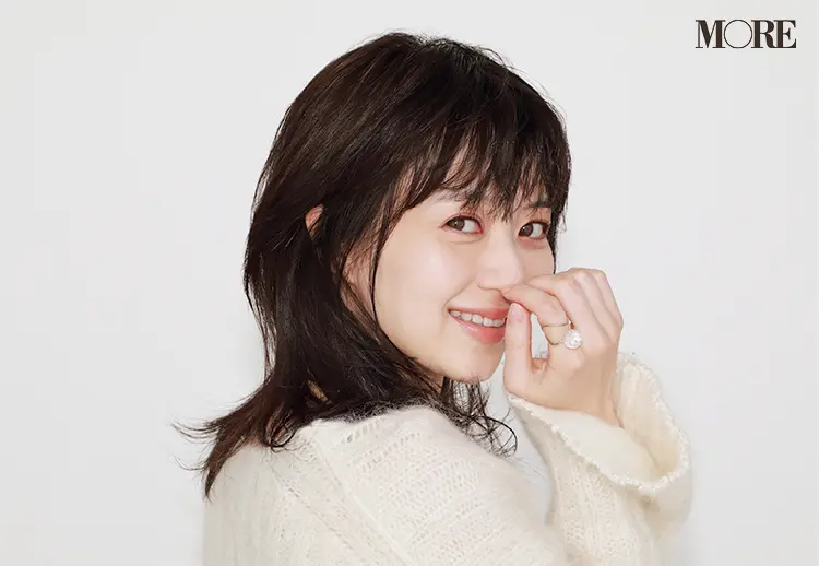 土屋巴瑞季と逢沢りなが通うヘアサロン ショスピエ アン レトン が作る絶賛ヘア Moreモデルの最新ヘア ビューティ コスメ メイク ヘア ダイエット Daily More