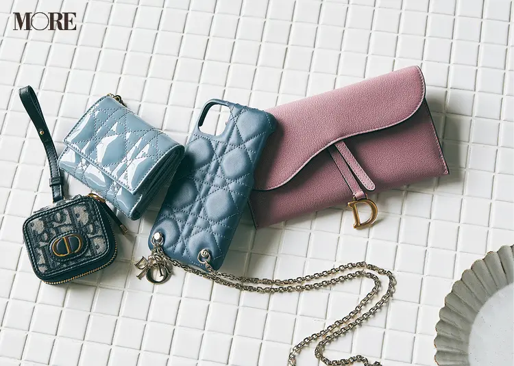 DiorのiPhoneケースやお財布