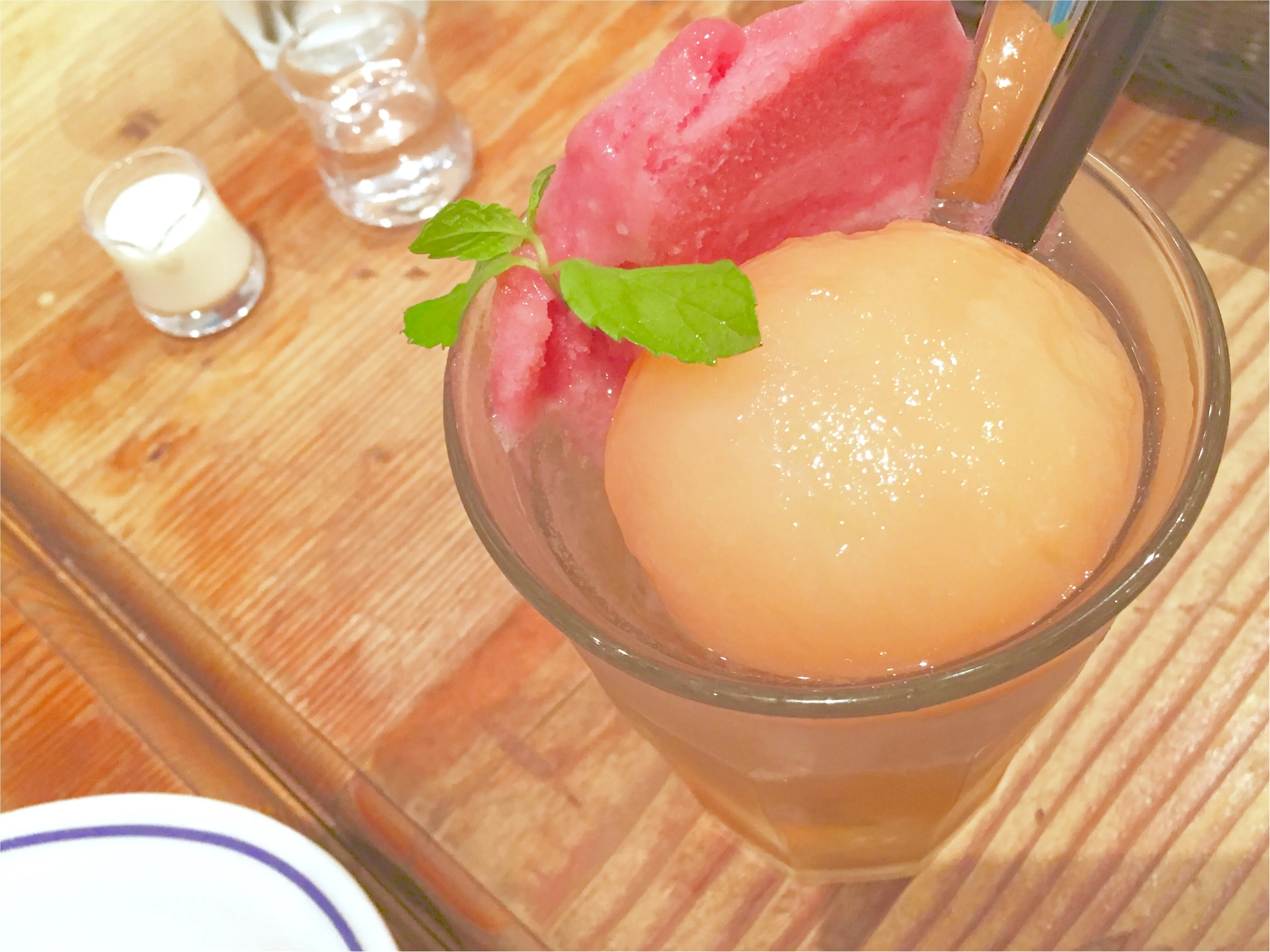大好きな桃がまるっと半分!《3つのピーチ》でフォトジェニックと話題の【桃づくしドリンク】❤️_7