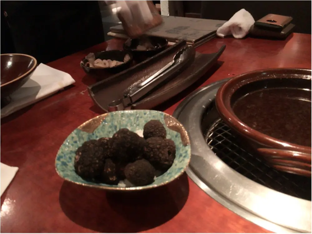 黒トリュフ × たまご × ごはんの組み合わせは最強♡よろにくなう。_7