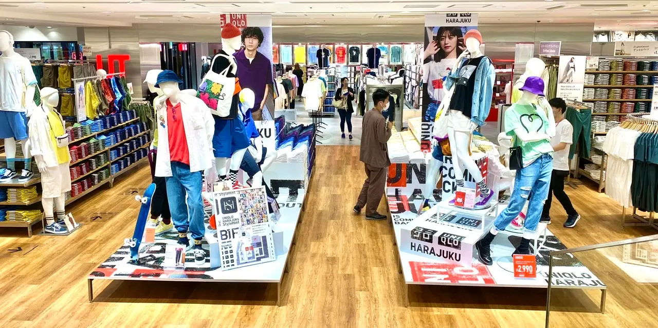 【内覧会レポ】『ユニクロ 原宿店』6/5(金)オープン!リアルとバーチャルを融合した店内では、お花も買える⁉︎ PhotoGallery_1_1