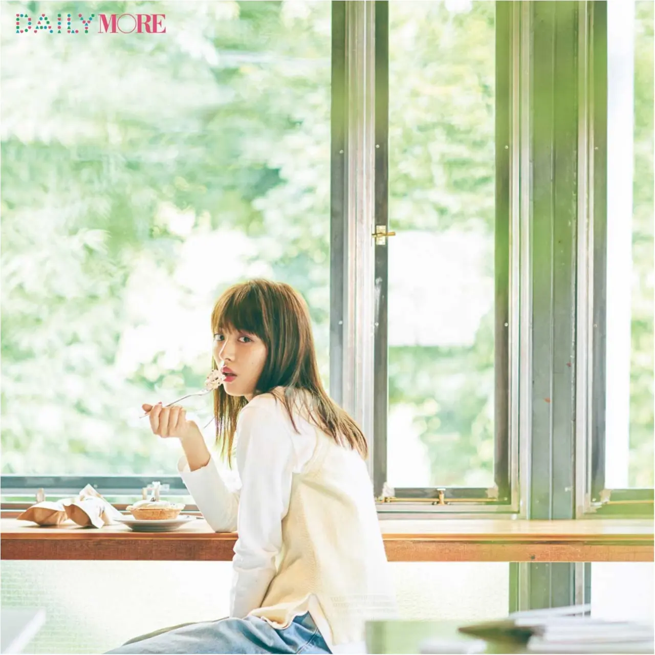 内田理央&イガリシノブさんが提案!「おひとりさまでケーキの日」は「ピーチリップ♡メイク」が断然可愛い♪_1