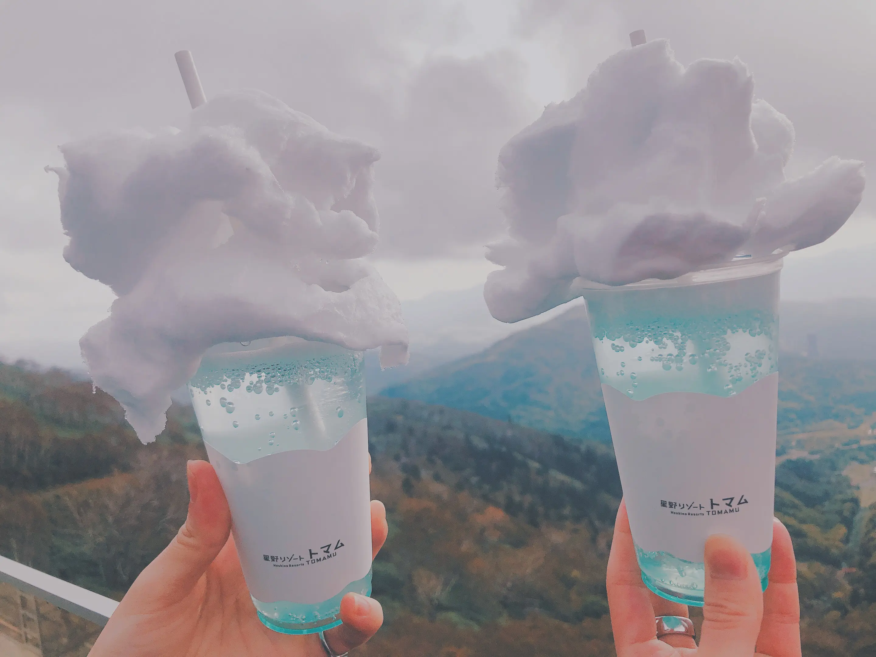 雲海を見ながら飲む、インスタ映えな雲海風ソーダ