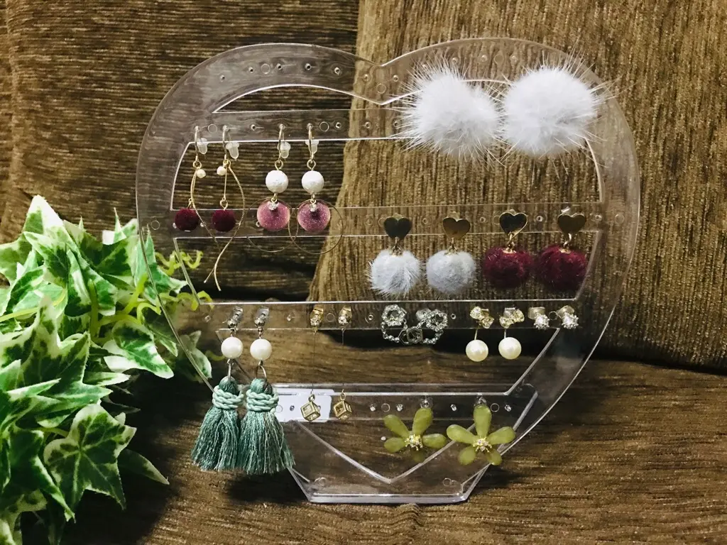 【Lattice】これで400円!可愛く収納できる《アクセサリースタンド》が可愛すぎる♡_2