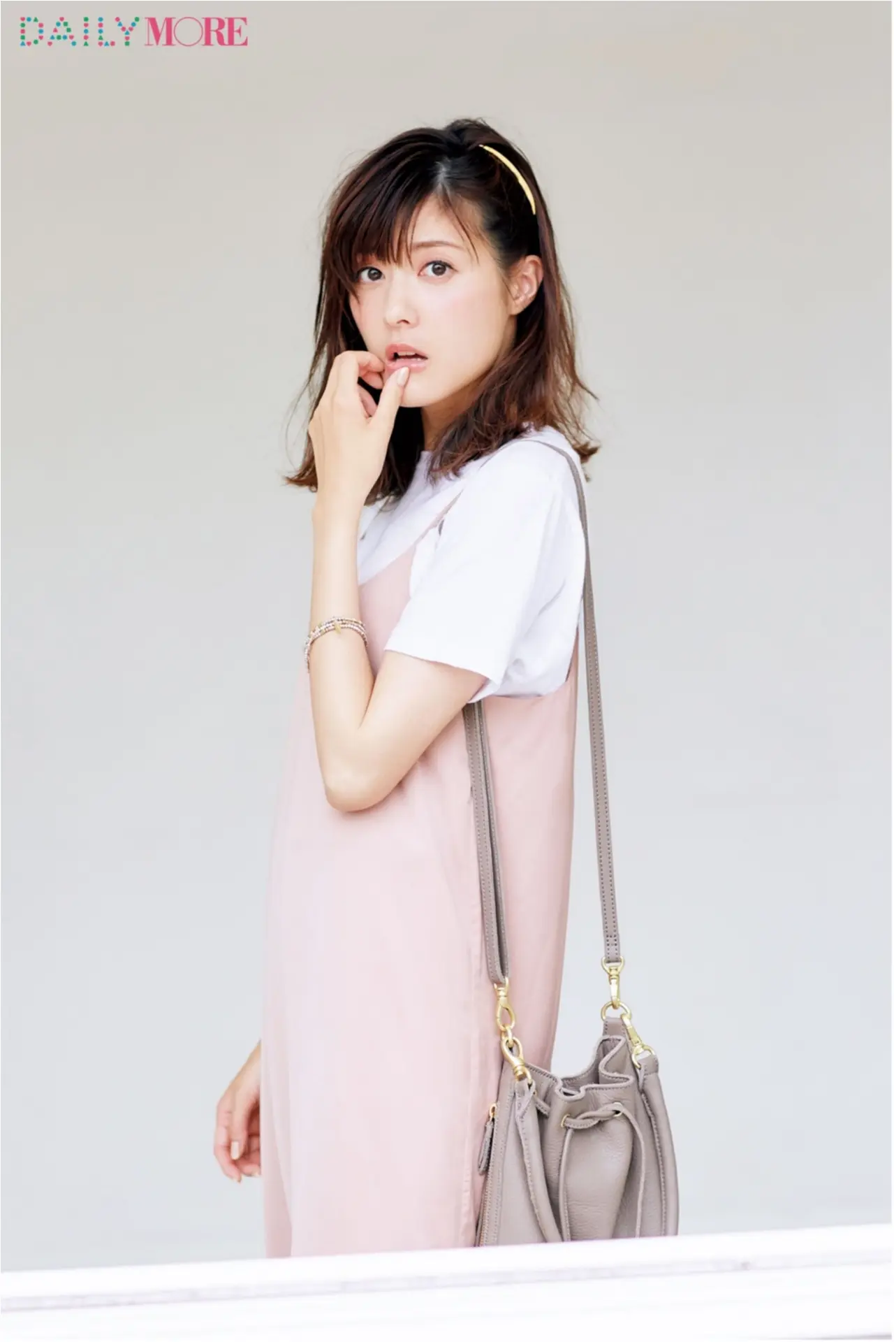 佐藤ありさの【Tシャツヘアアレンジ】が大人気☆ 今週のビューティ人気ランキングトップ3!_3
