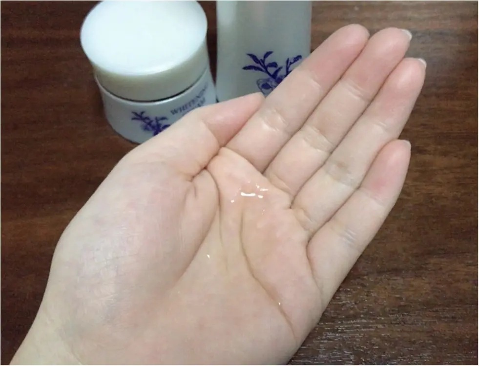 《シミ対策は今から!》アラサー女子にオススメ【茶のしずくシミ対策集中化粧水・クリーム】乾燥対策にも◎保湿力も抜群です★_3