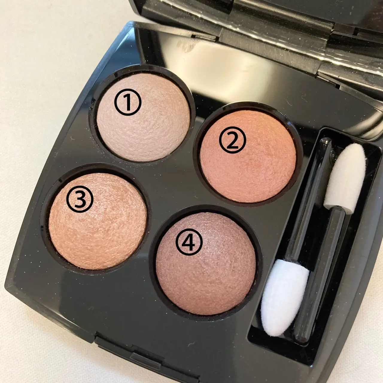 【CHANEL】【アイシャドウ】春メイクにぴったりの万能カラー♡_2