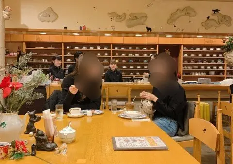 【みおしー遠征ログ❤︎名古屋】小倉トーストを食べるならオシャレで話題の「長靴と猫」へ♡_1