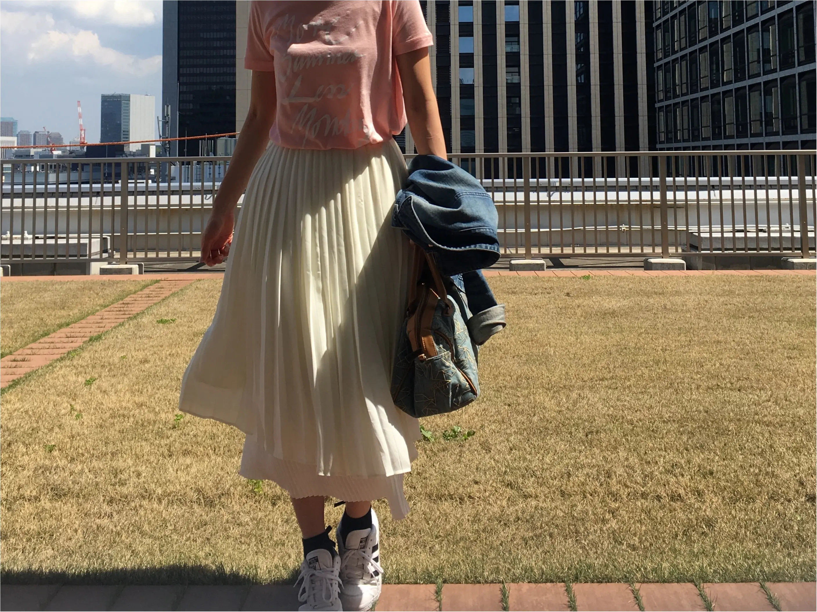 BY MALENE BIRGERの2017SSのテーマ「LA WOMAN」がかわいい!!流行のピンク_5
