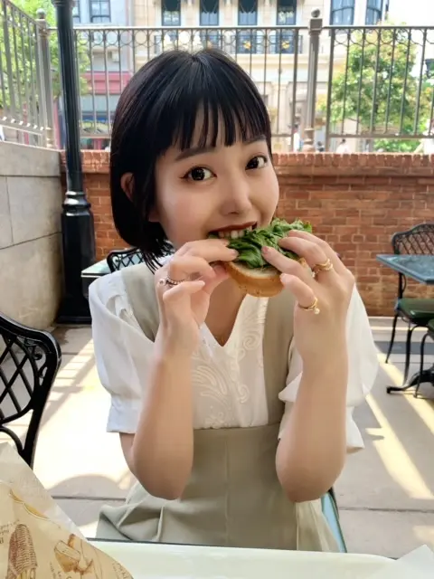 【ディズニーシーに行ったらマストで食べて!】ホットサンド!!_3