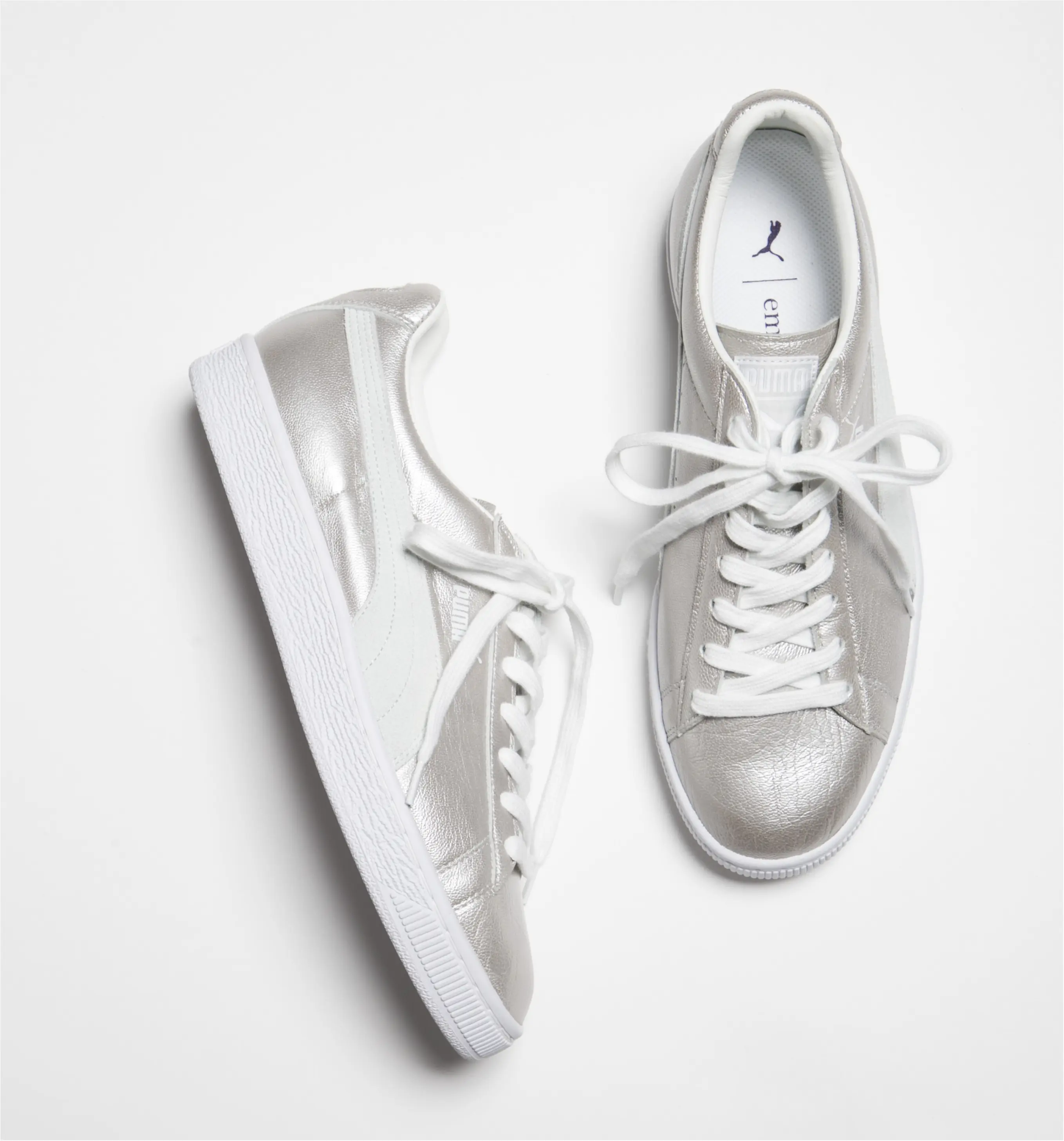 春を連れてくるスニーカーは『emmi×PUMA』のメタリックに決まり☆_1