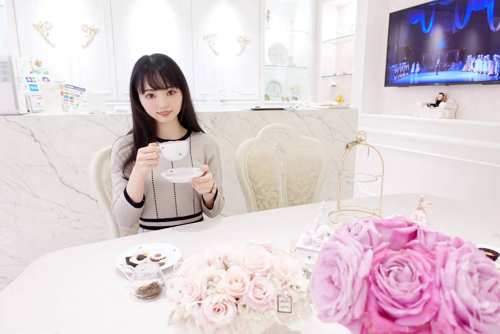 【大阪】ティータイムができる歯医者さん!?ロココ調でお姫様気分になれる「歯科だんらび梅田院」でホワイトニングをしてきた★ホワイトニング後に院内で話題のティータイムを満喫★_5