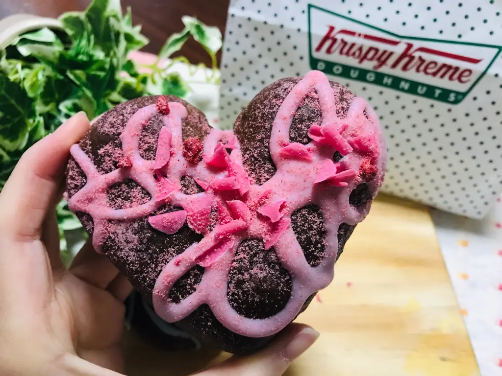 【クリスピークリームドーナツ】2年ぶりに復活!《フォンダンドーナツ》がハート型に♡_5