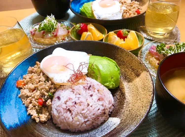 【♡ガパオライス♡】簡単高タンパクメニュー!お弁当にも◎レシピあり_3