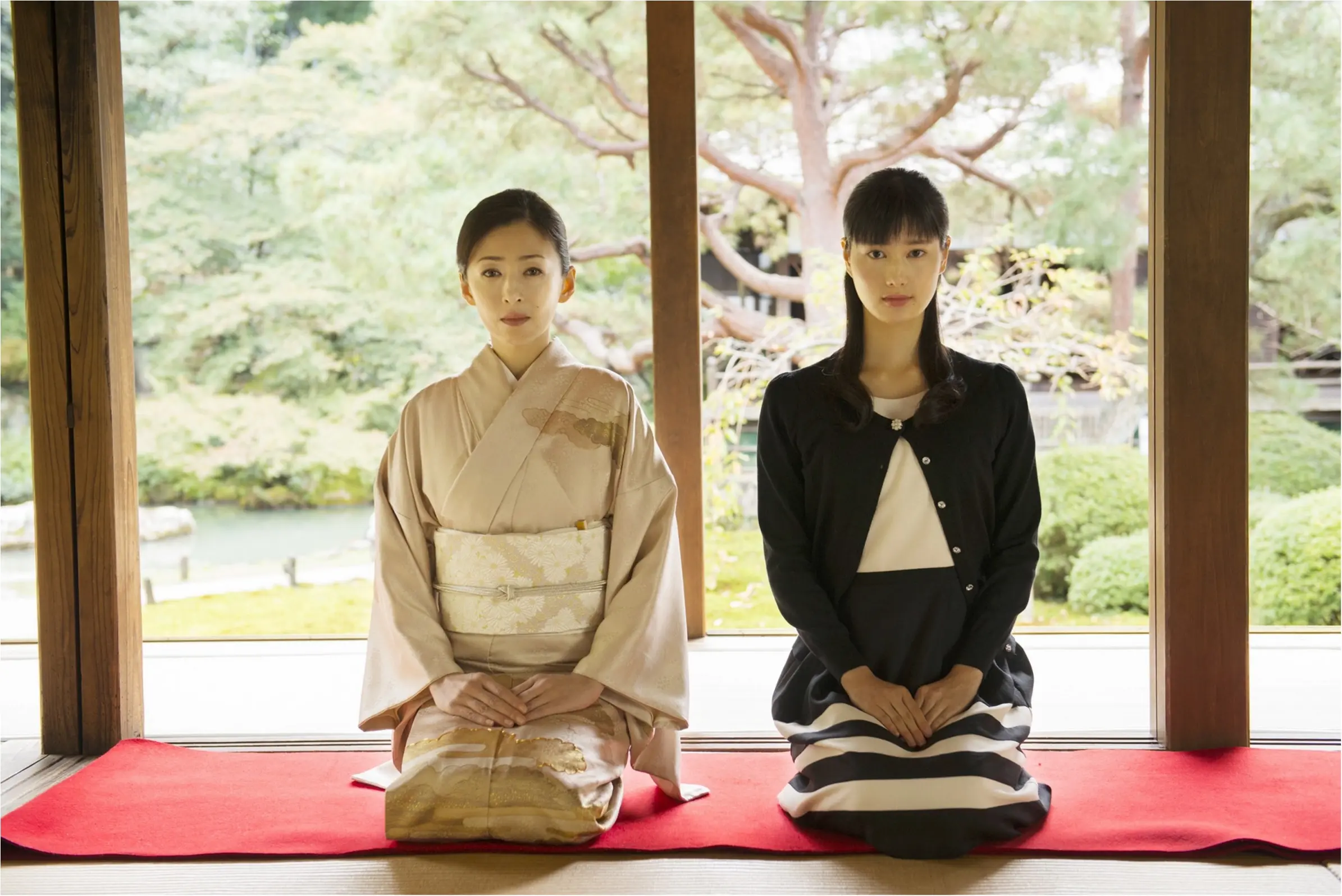 娘の一番の味方は、いつだって母親。2組の母娘が人生の先輩後輩として向き合う『古都』_1