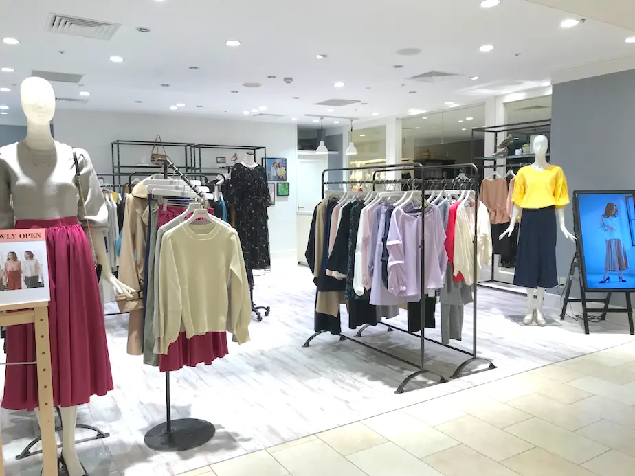 Fabia が大阪 天王寺に期間限定ショップをオープン中 ブランドデビュー5周年を記念したコラボアイテムも ファッション コーディネート 代 Daily More