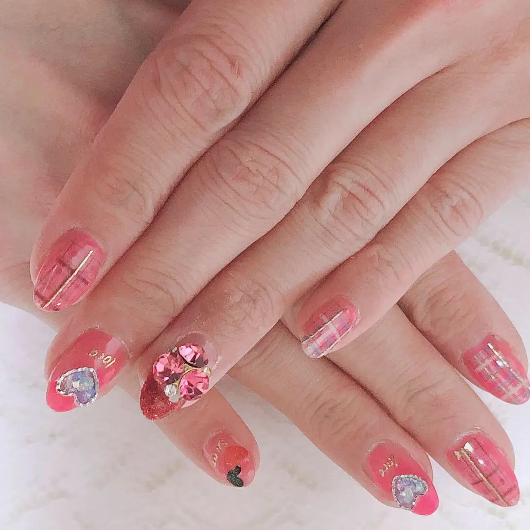 Valentine❤︎Nail〜*いよいよもうすぐ本番☆ネイルもバレンタインに!!_3