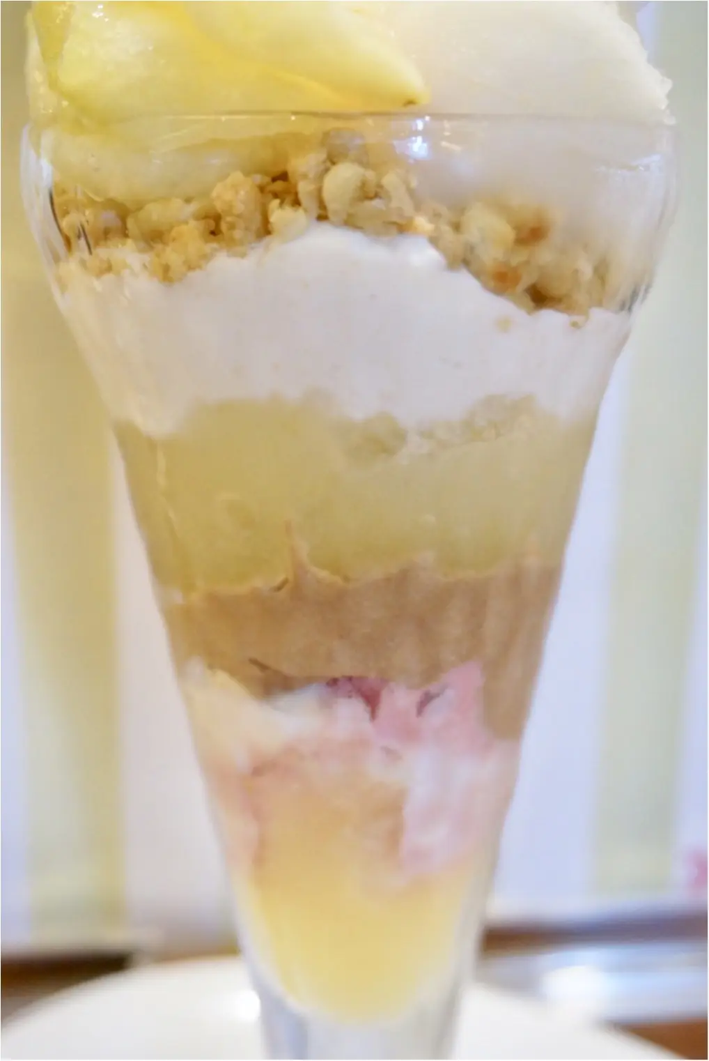 週の折り返しに癒しのご褒美パフェ❤️おすすめは【旬のラ・フランス】!食べられるのは・・_3