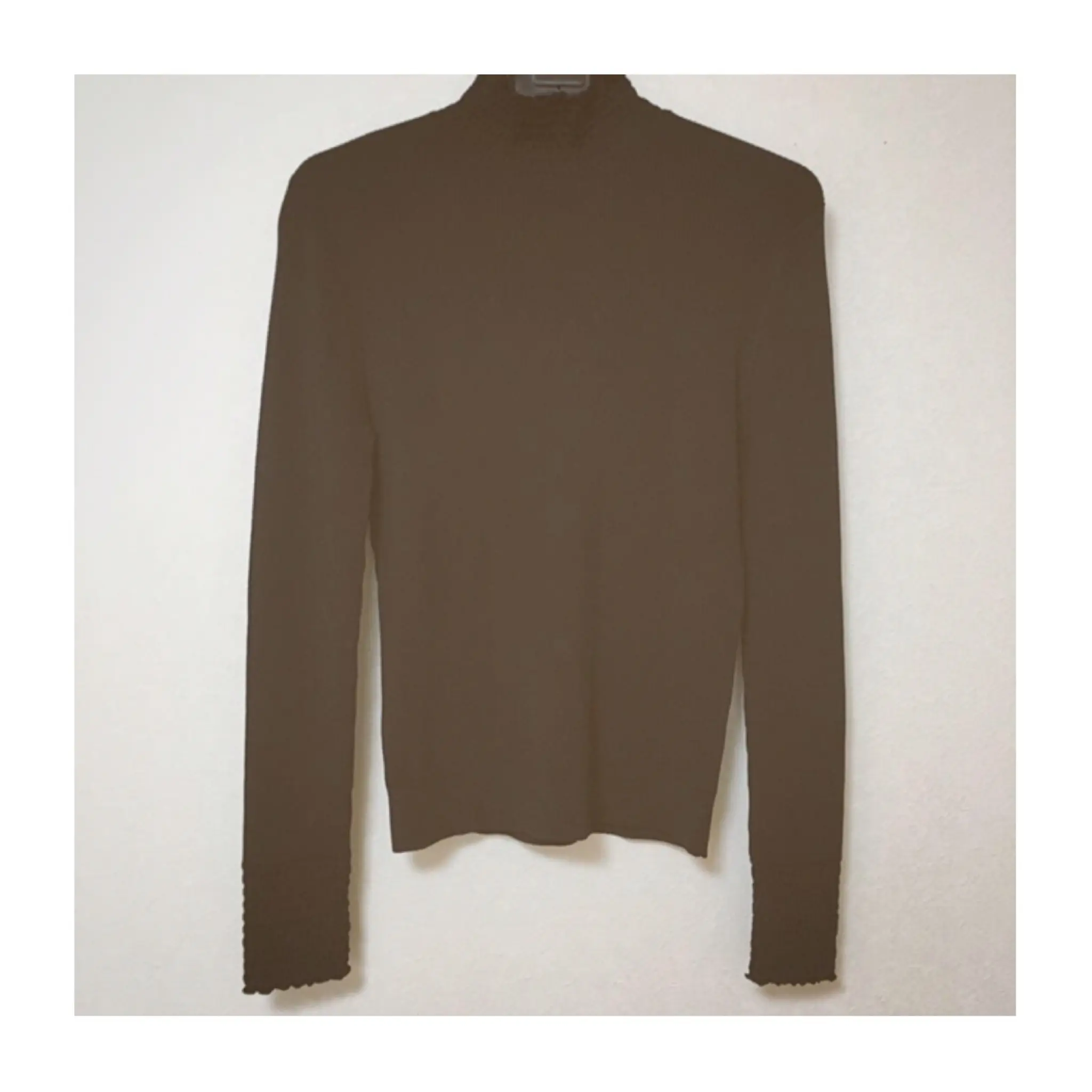 《ザラジョ必見❤️》レイヤードコーデに超優秀!な【ZARA】スモッキングネックのリブ編みトップス❤︎✌︎_2