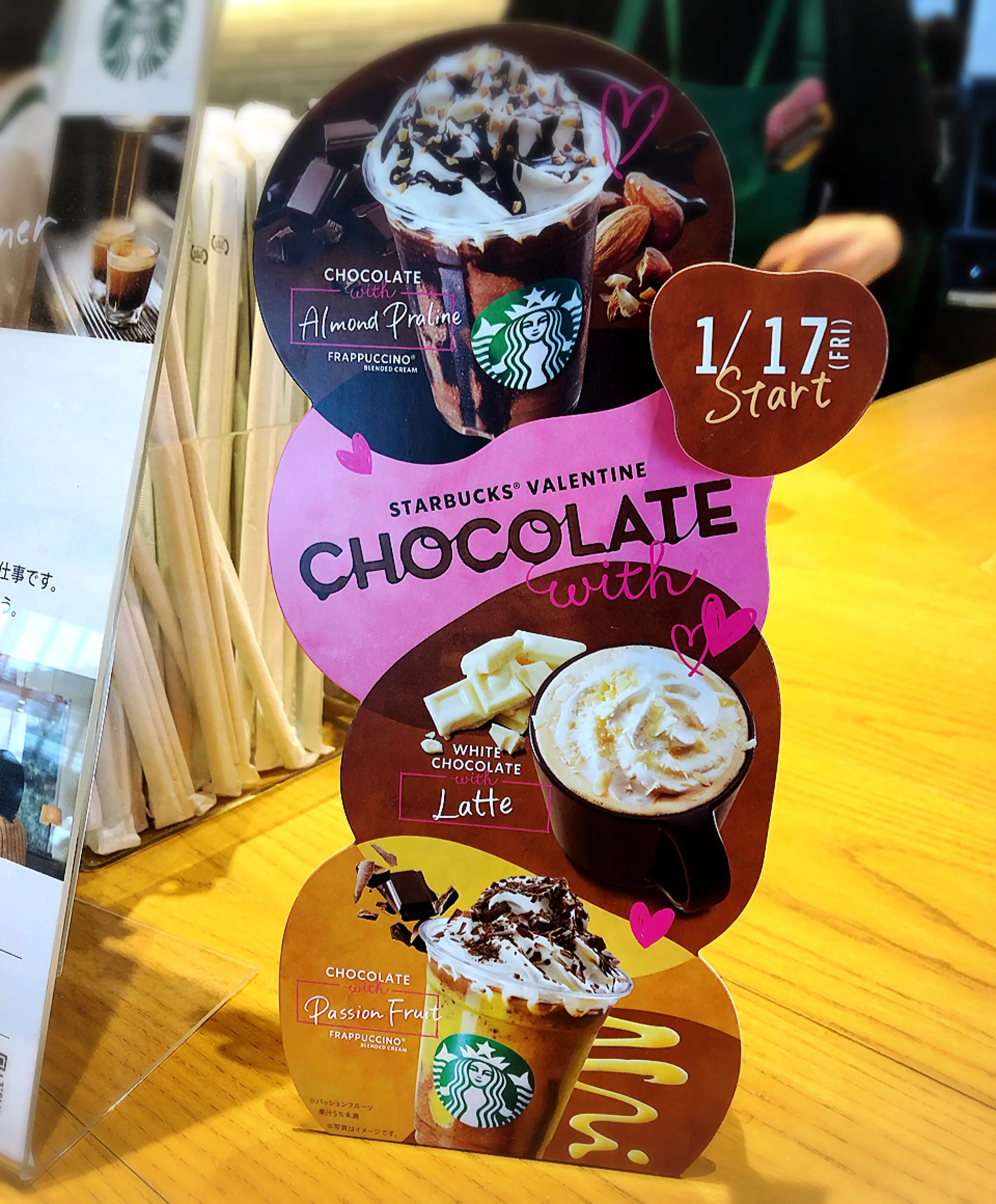 【#スタバ】本日1/17〜☆!チョコレート×アーモンド( ´ ▽ ` )♡新作のフラペチーノをいただいてきました♩_6