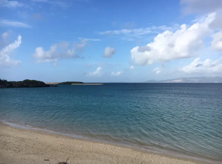 【女子旅におすすめ】海が見える絶品タコライス屋さん!!《きじむなぁ》@恩納村_2