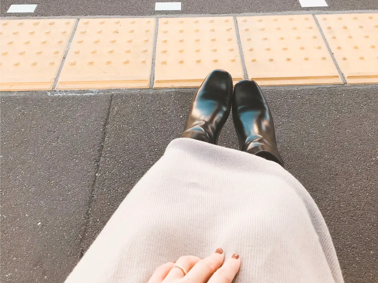 【おすすめプチプラブーツ】ウッドヒールが高見え!SESTOのスクエアトゥショートブーツ♡_6