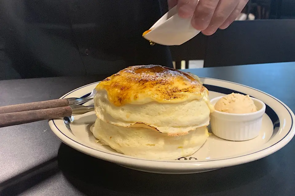 とろっふわっの極限♡甘党なら絶対食べるべき「eggg」のパンケーキが新食感すぎた_3