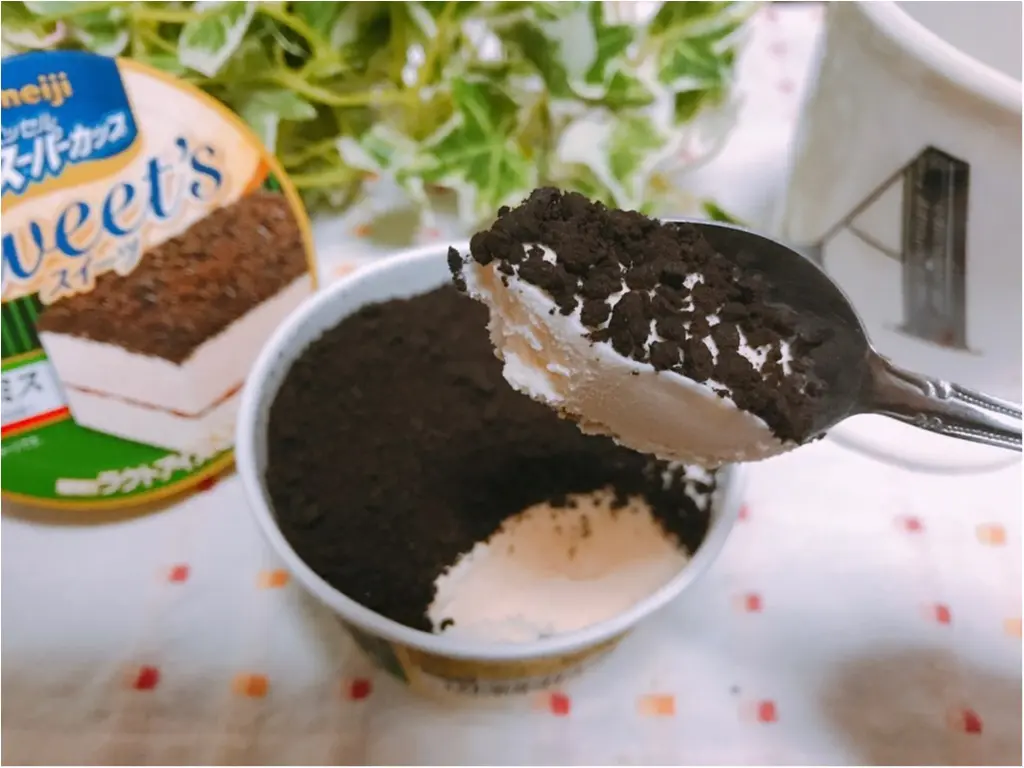 乃木坂46のCMでお馴染み【スーパーカップ】ケーキなの?アイスなの?『Sweet’s』シリーズから《ティラミス》が登場★_3