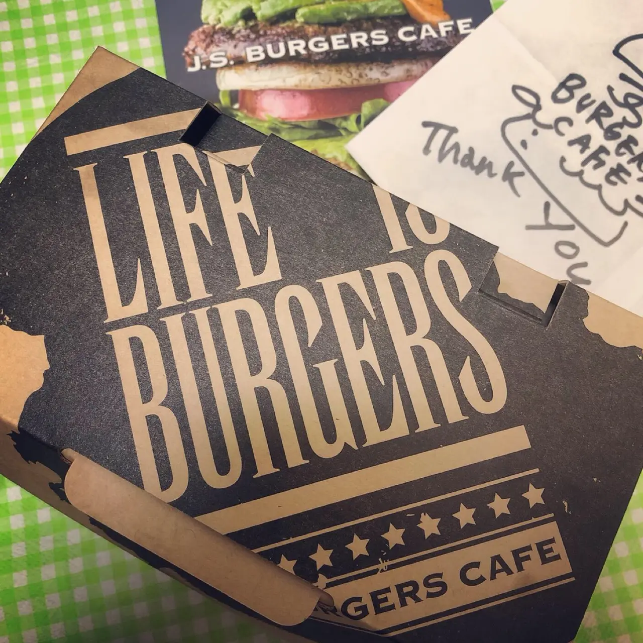 <おうち時間>テイクアウトを活用して"おうちごはん"!ボリューミーなハンバーガーを食べたいならココ♡_2