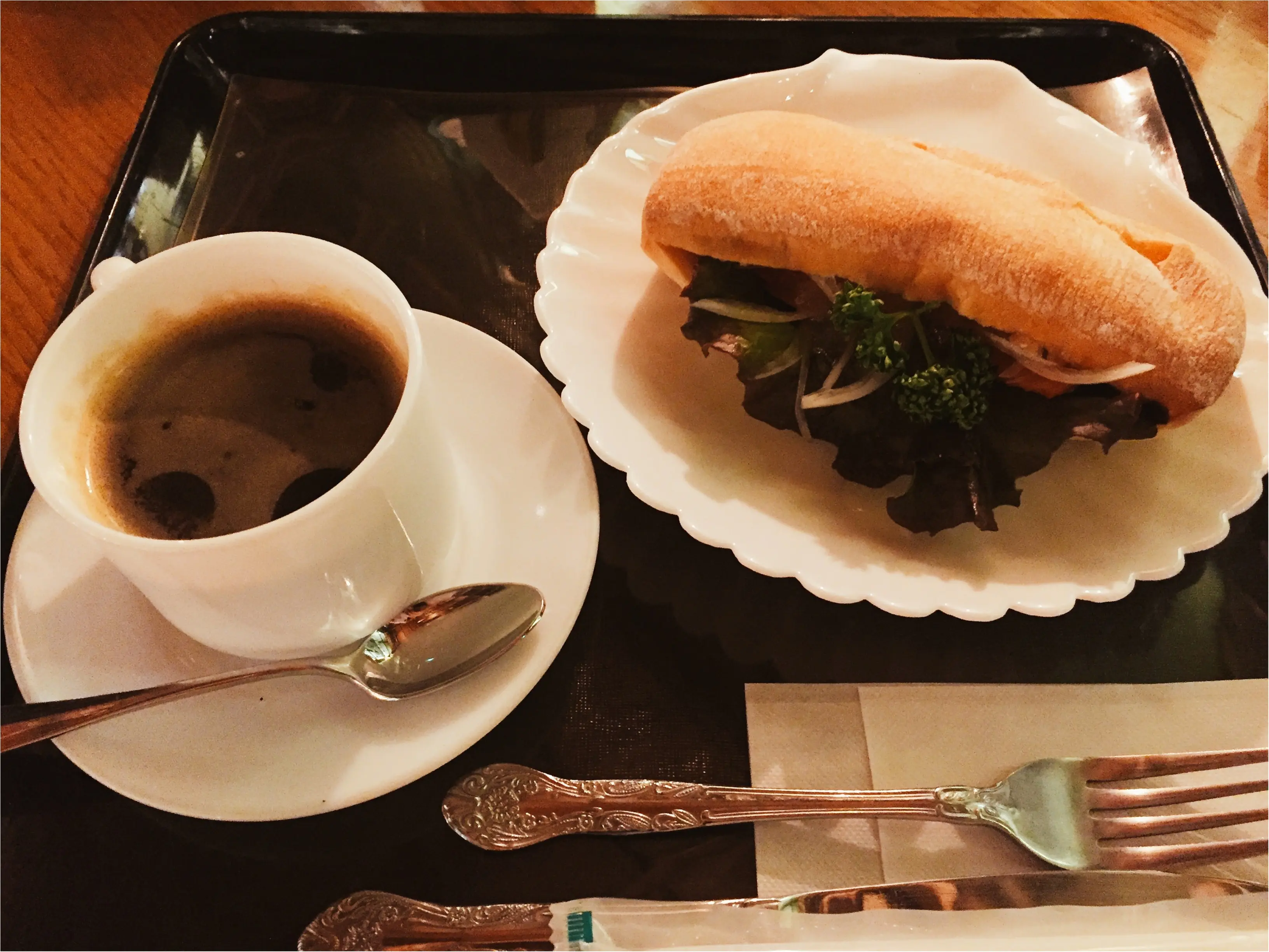 【小樽カフェ】石油ランプが灯る幻想的な世界へ!!_5