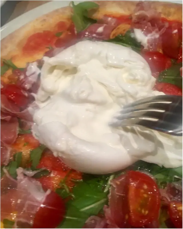 話題のスポット!日比谷ミッドタウンで過ごす華の金曜日〜GOOD CHEESE GOOD PIZZA〜_9