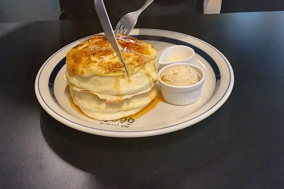 とろっふわっの極限♡甘党なら絶対食べるべき「eggg」のパンケーキが新食感すぎた_4
