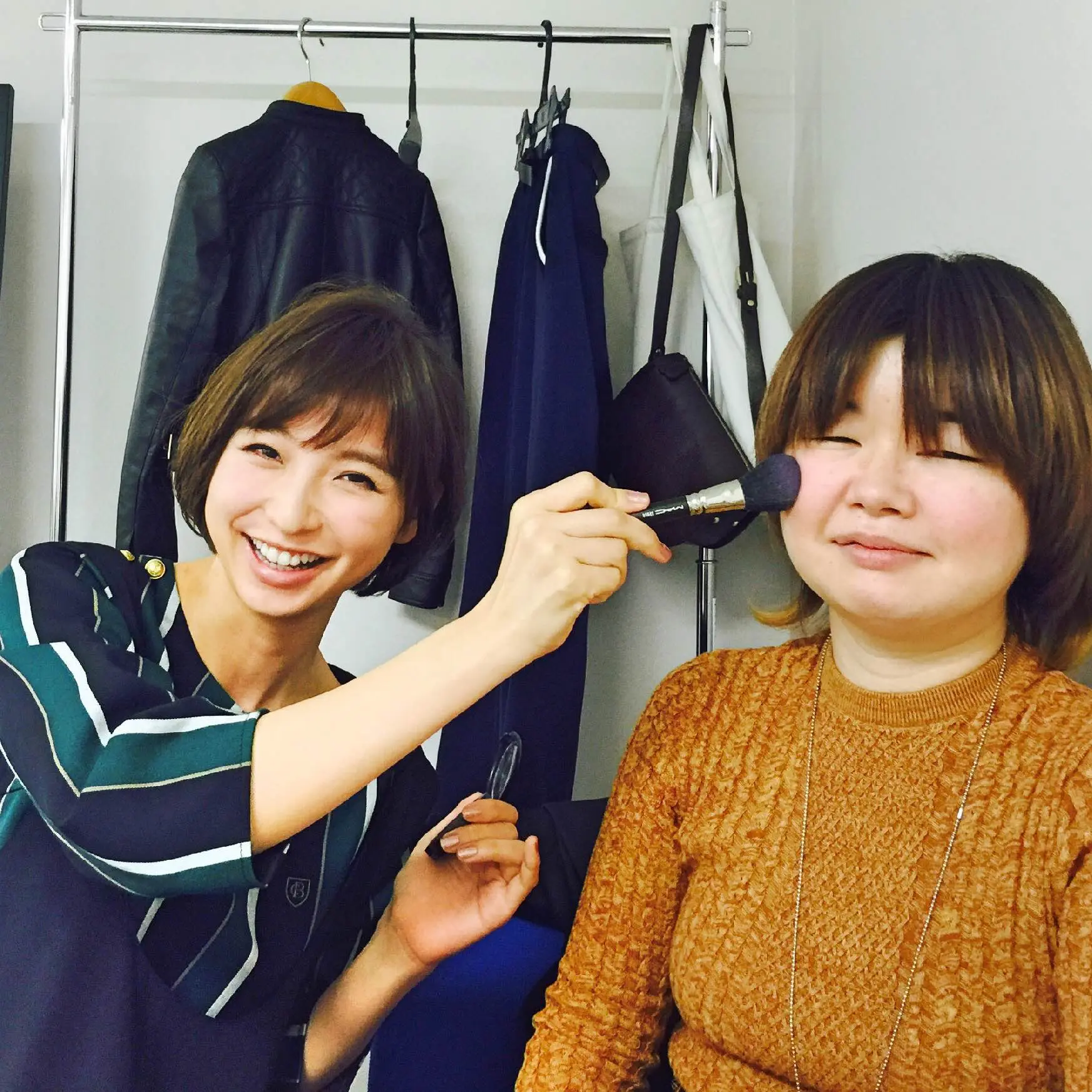 オフショット ヘア メイク篠田麻里子 ファッション コーディネート 代 Daily More