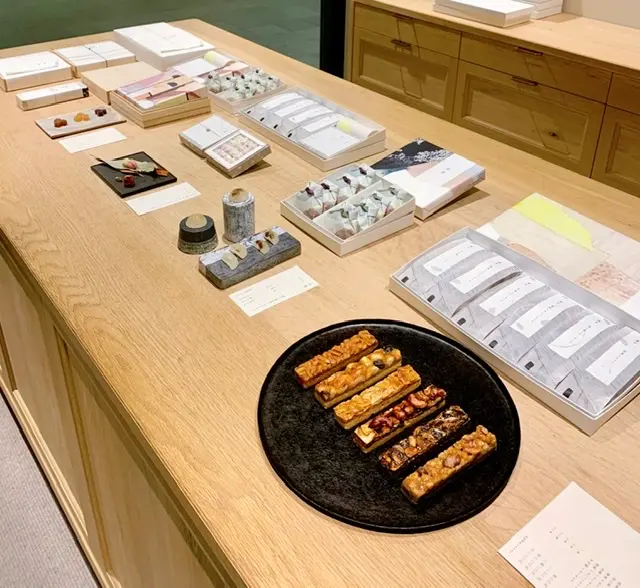 【大阪だけ】中之島にある素敵なお菓子屋さん《菓菓かはん KAHAN》_1