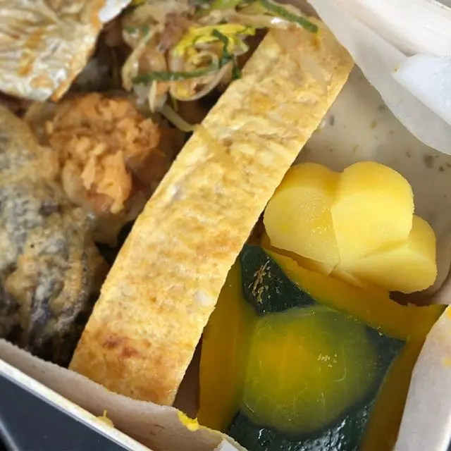 早朝集合の撮影にて。副編Yが惚れ込んだケータリングって?【 #モア編集部のごちそうさまでした 】_2