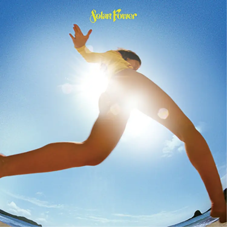 Lordeのアルバム『Solar Power』ジャケ写