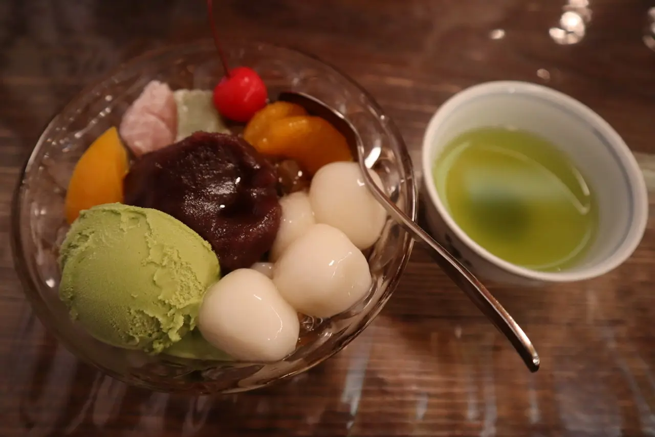 江戸時代創業の老舗甘味処❤️《TakeoutもOK!》【人形町•初音】で絶品あんみつ☻_5