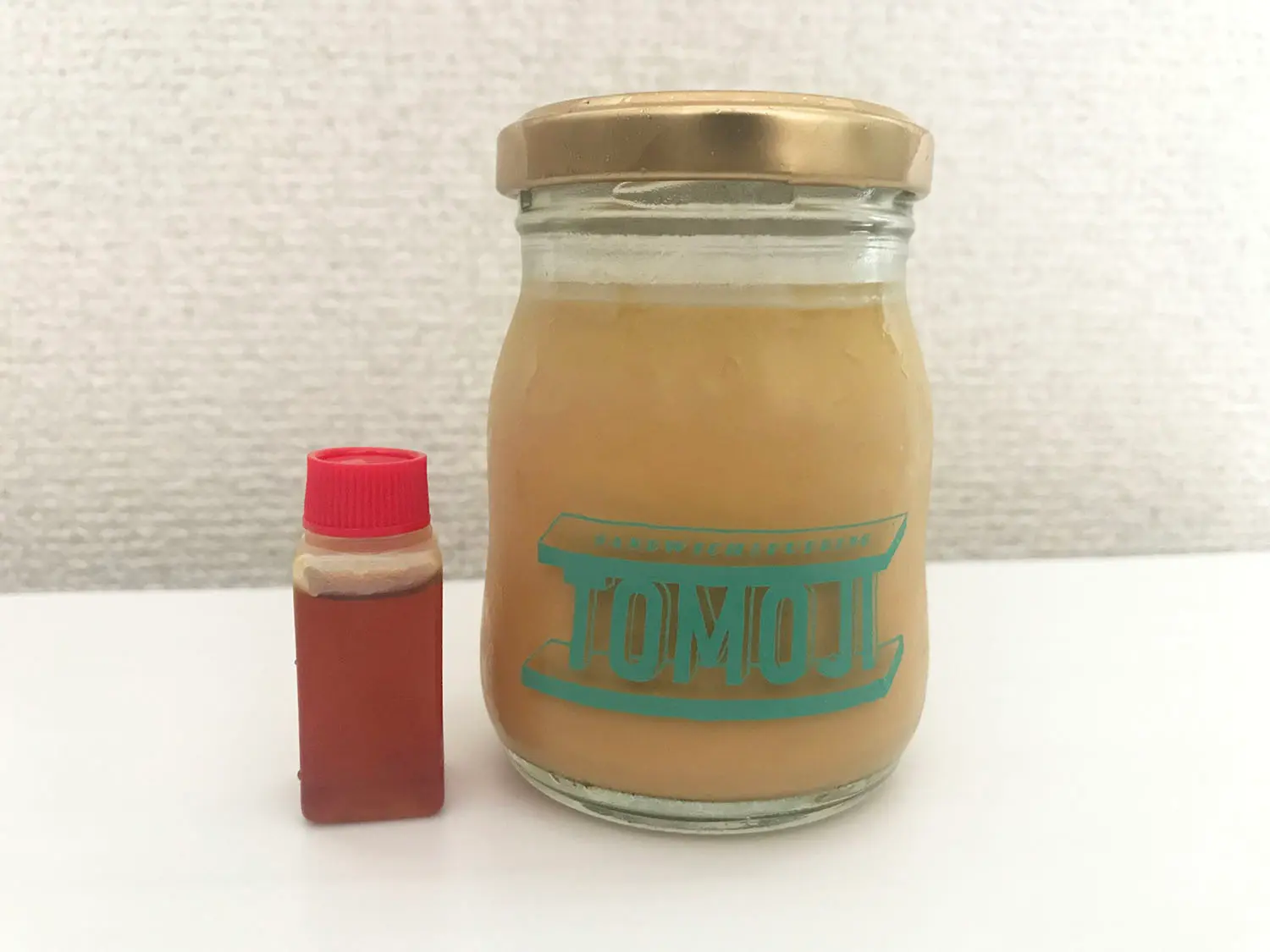TOMOJIの沖縄塩キャラメルプリン