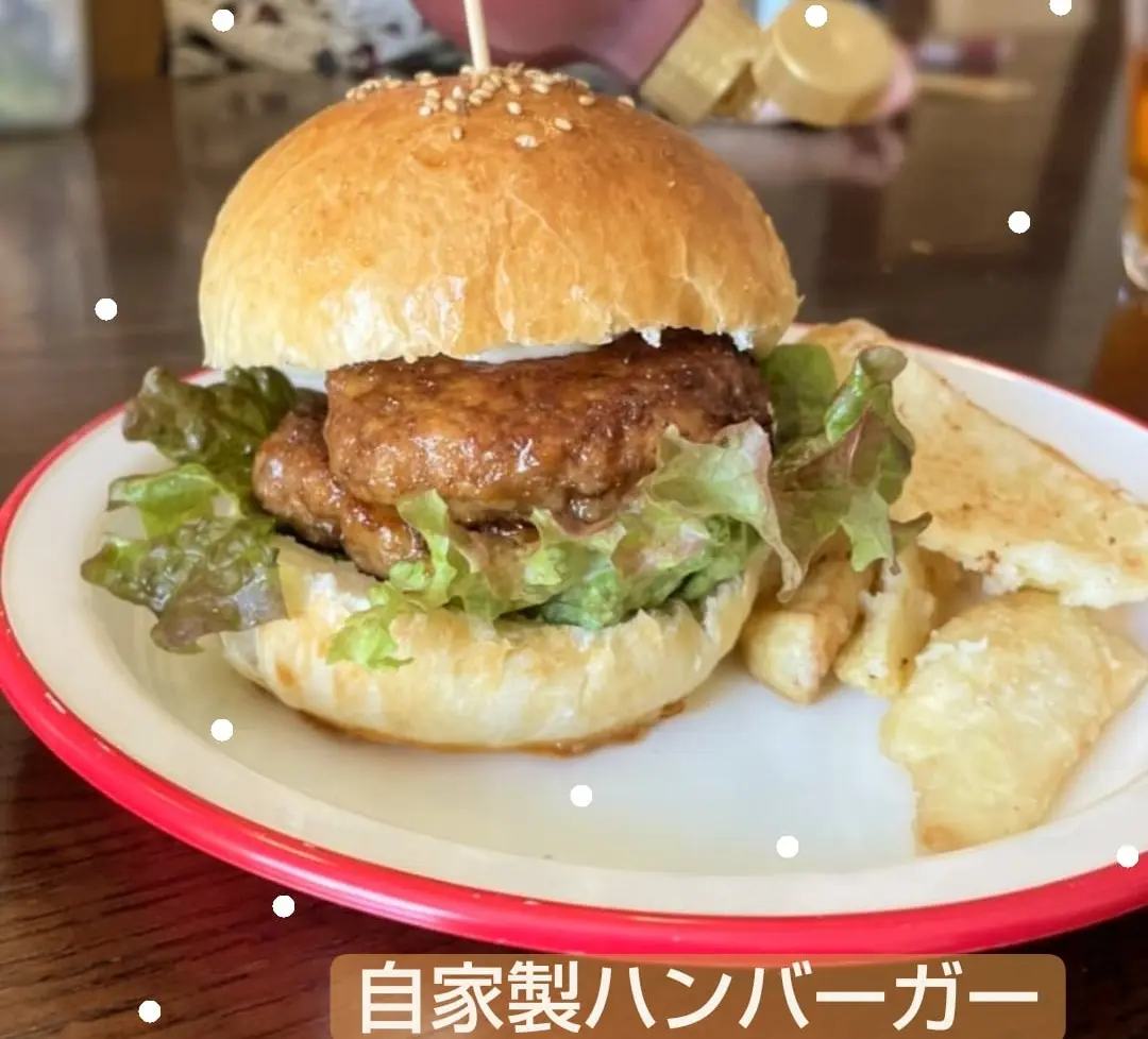 【おうちカフェを極めたい】時間をかけた自信作のハンバーガー_1