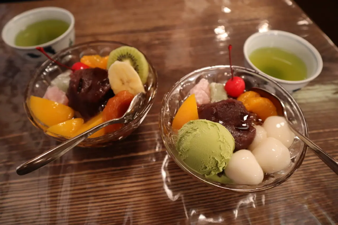 江戸時代創業の老舗甘味処❤️《TakeoutもOK!》【人形町•初音】で絶品あんみつ☻_4